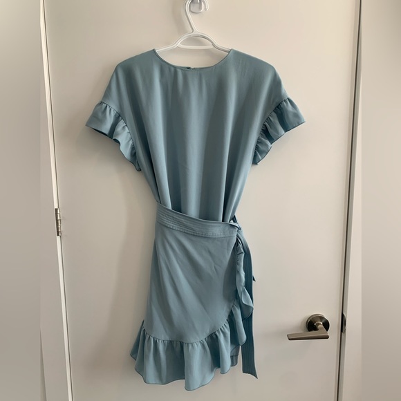 Aritzia Wilfred Ninette Dress Like New Pre Loved Blue Ruffled Wrap - Picture 1 of 3